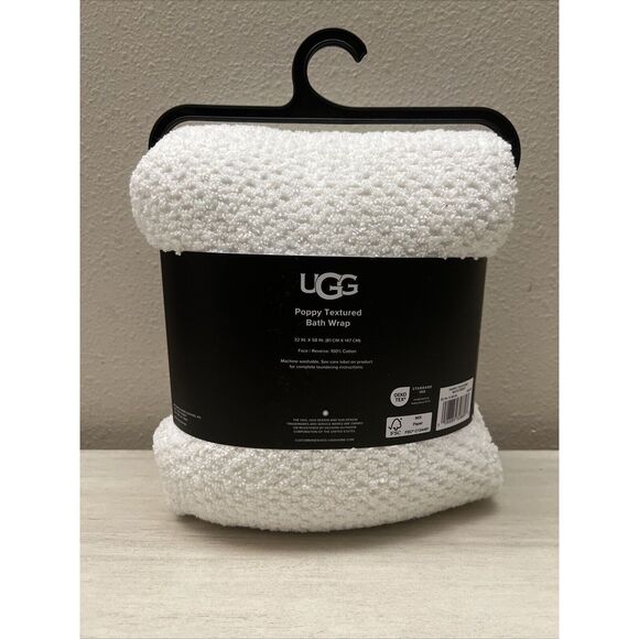 UGG Unisex Poppy Textured Bath Wrap One Size Adjustable 32 X 58” WHITE NEW!! - Picture 2 of 8